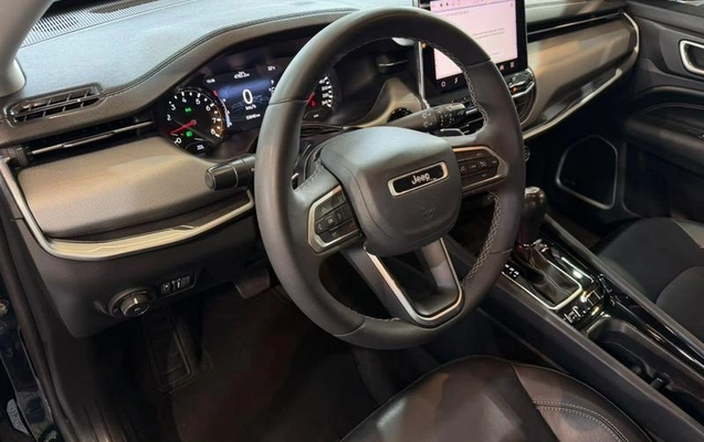 imagem-https://www.socarrao.com.br/sc-vehicle-images-prod/4225720/1790968695928-8530108_12_B_8388a3cacb.jpeg