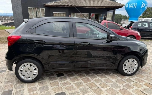 imagem-https://www.socarrao.com.br/sc-vehicle-images-prod/4225823/1790794582759-8505430_1_B_50195a43e1.jpeg