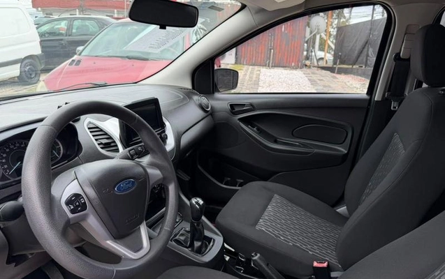 imagem-https://www.socarrao.com.br/sc-vehicle-images-prod/4225823/1790794582767-8505430_1_B_1983391b45.jpeg