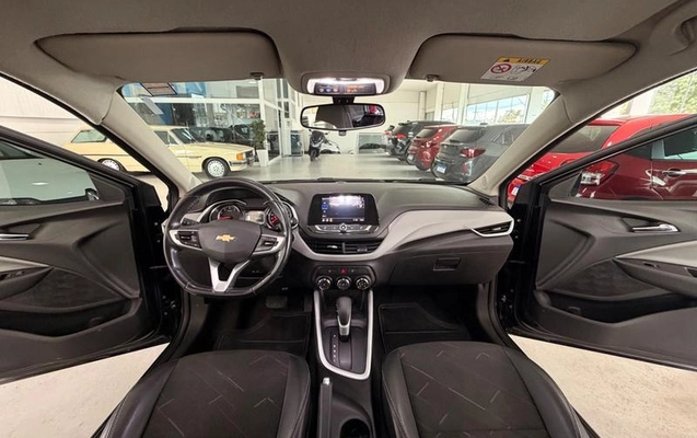 imagem-https://www.socarrao.com.br/sc-vehicle-images-prod/4225855/1790794762251-8530260_10_B_bc554ba4ab.jpeg