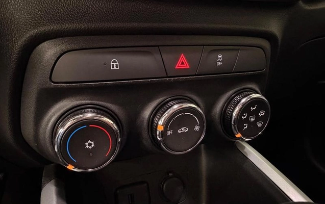 imagem-https://www.socarrao.com.br/sc-vehicle-images-prod/4225855/1790794762254-8530260_12_B_685e42a6f3.jpeg