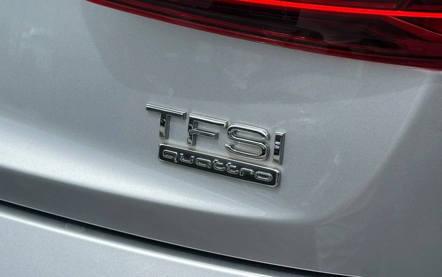 imagem-https://www.socarrao.com.br/sc-vehicle-images-prod/4225859/1790794815429-2f4b5d34e7f34498aae3f0b7477990cc_1790794806522.jpg