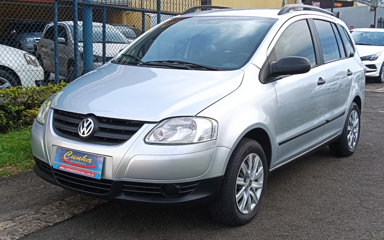 Volkswagen SpaceFox 2009 Prata — foto 1 de 3