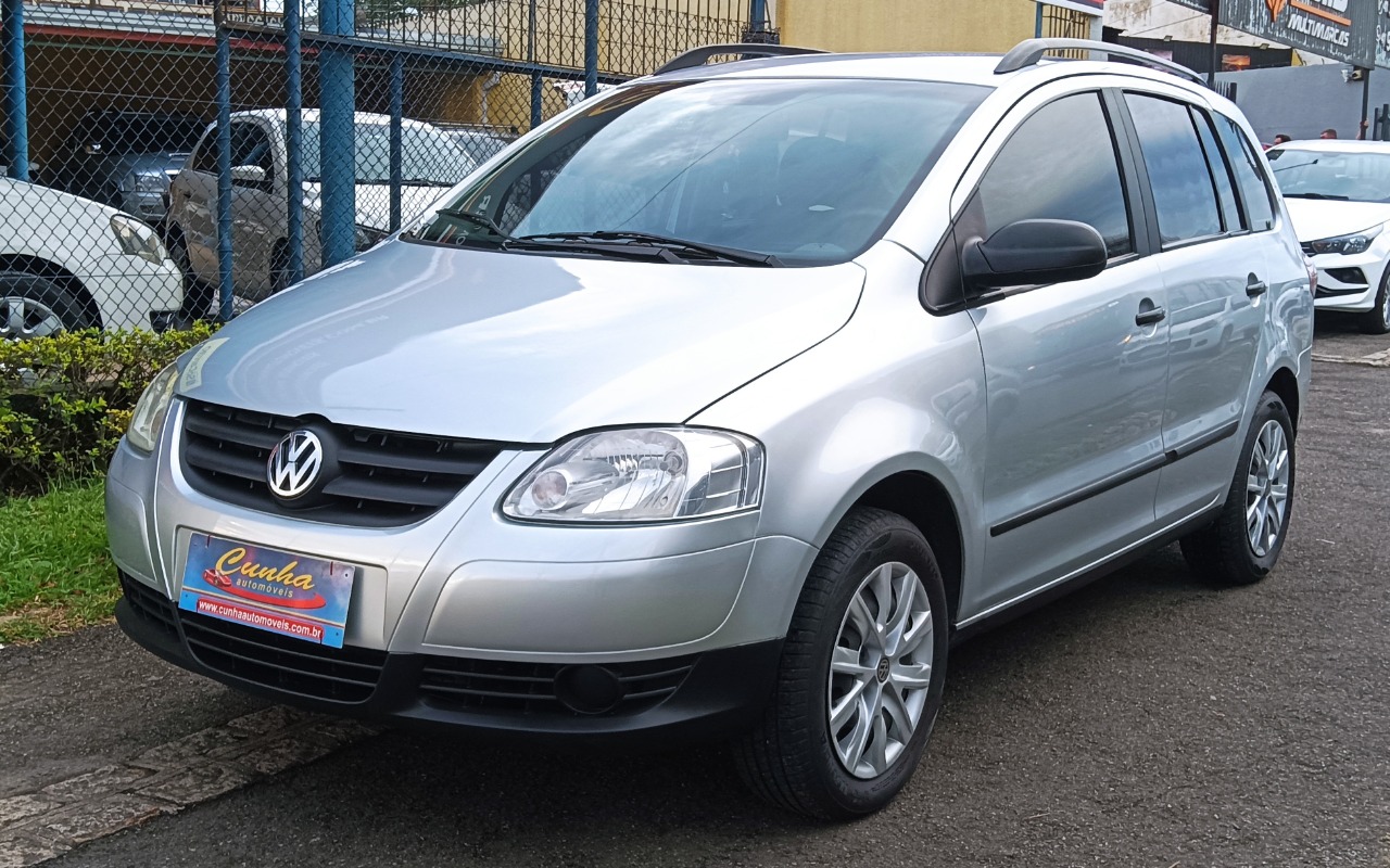 Volkswagen SpaceFox 2009 Prata — foto 1 de 3