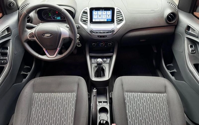 imagem-https://www.socarrao.com.br/sc-vehicle-images-prod/4225950/1790955161773-8529855_0_B_4c068990da.jpeg