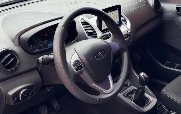 imagem-https://www.socarrao.com.br/sc-vehicle-images-prod/4225950/1790955161775-8529855_11_B_f7ebf76169.jpeg