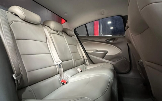 imagem-https://www.socarrao.com.br/sc-vehicle-images-prod/4225978/1790795192292-b7650d2316703e8eebe6738d20c1f827_big.jpeg