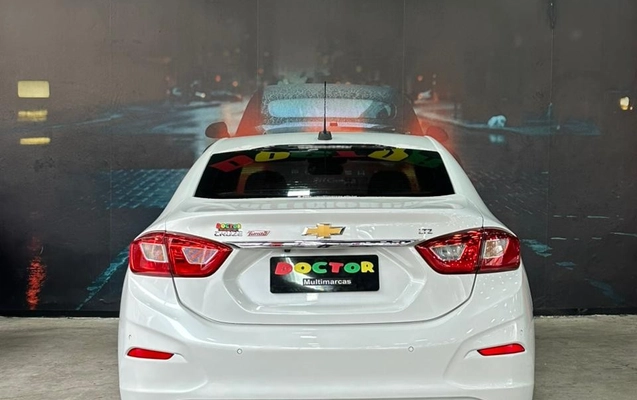 imagem-https://www.socarrao.com.br/sc-vehicle-images-prod/4225978/1790795192301-8784788bd2c54fba0cbb8af7bca96b95_big.jpeg