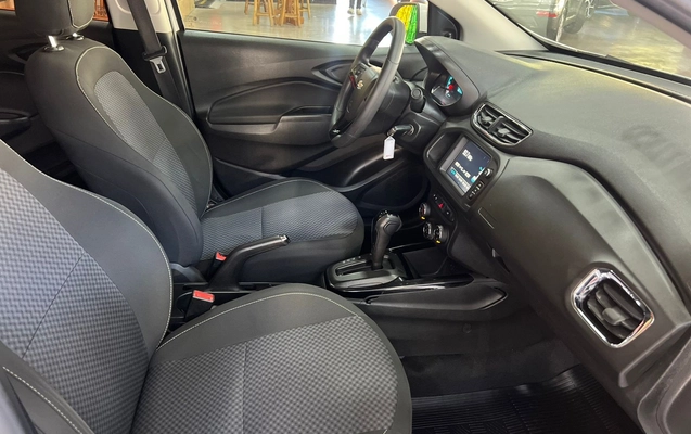imagem-https://www.socarrao.com.br/sc-vehicle-images-prod/4225980/1790795194356-dc2f94bd6b3f35928f9e177f15149f8c_big.jpeg