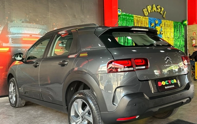 imagem-https://www.socarrao.com.br/sc-vehicle-images-prod/4225982/1790795196168-201392249db133980d85857174860d2d_big.jpeg