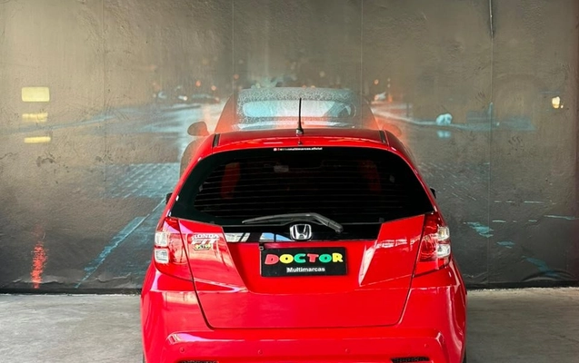 imagem-https://www.socarrao.com.br/sc-vehicle-images-prod/4225997/1790795205048-aede96494090ec61eca05e2f2c89b629_big.jpeg