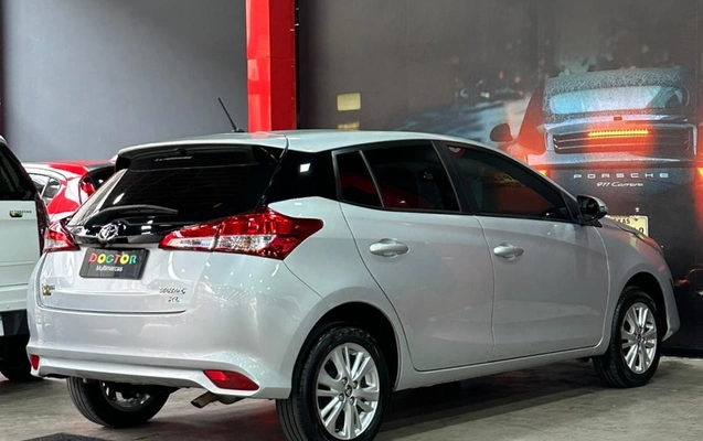imagem-https://www.socarrao.com.br/sc-vehicle-images-prod/4226014/1790795218231-1ed214f879c6e5ce60acf90cb595767f_big.jpeg