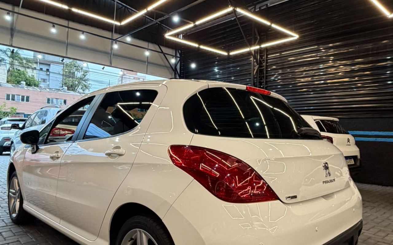 imagem-https://www.socarrao.com.br/sc-vehicle-images-prod/4226097/1790802474736-NS5qcGc.jpg