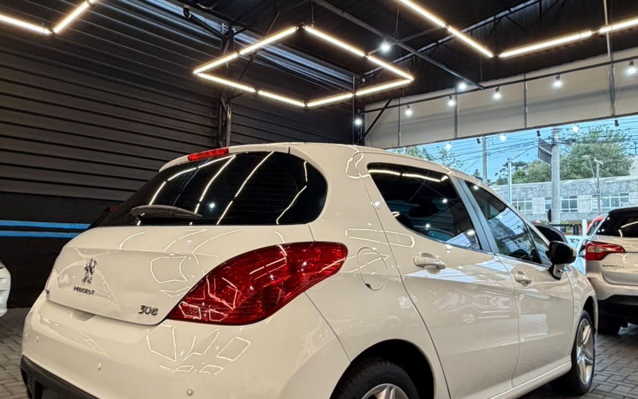 imagem-https://www.socarrao.com.br/sc-vehicle-images-prod/4226097/1790802474905-Ny5qcGc.jpg
