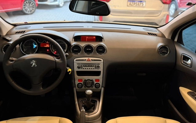 imagem-https://www.socarrao.com.br/sc-vehicle-images-prod/4226097/1790802475165-OS5qcGc.jpg