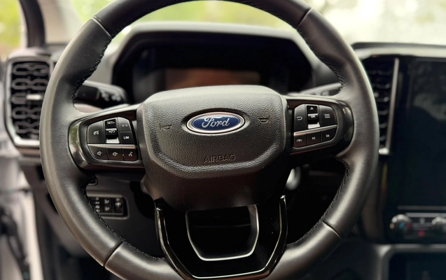 imagem-https://www.socarrao.com.br/sc-vehicle-images-prod/4226196/1790796485445-2149e252-fa2c-4b74-be2d-c15b061243ac.jpg