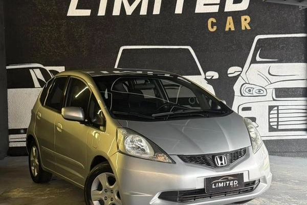 imagem-https://www.socarrao.com.br/sc-vehicle-images-prod/4226278/1791577343784-8530272_0_B_29fd45eb17.jpeg