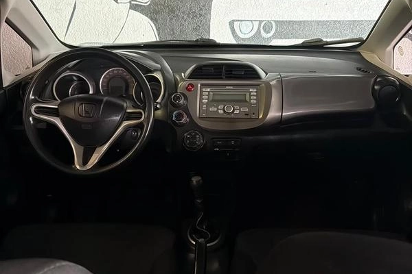 imagem-https://www.socarrao.com.br/sc-vehicle-images-prod/4226278/1791577343803-8530272_7_B_39e346adbe.jpeg