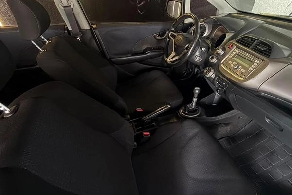 imagem-https://www.socarrao.com.br/sc-vehicle-images-prod/4226278/1791577343807-8530272_9_B_038c1ec6f0.jpeg