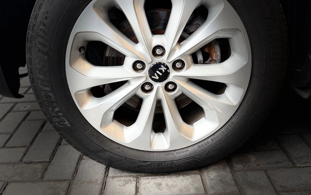 imagem-https://www.socarrao.com.br/sc-vehicle-images-prod/4226283/1790888166219-SU1HXzM2OTMuanBlZw.jpeg