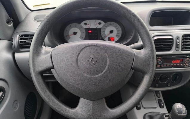 imagem-https://www.socarrao.com.br/sc-vehicle-images-prod/4226292/1790797912934-8530613_12_B_c52cf19d42.jpeg