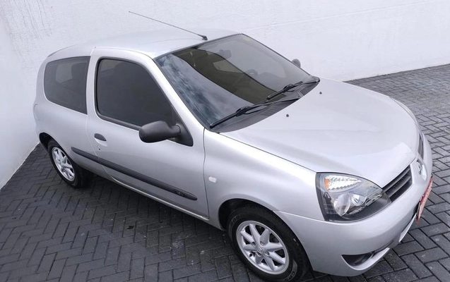 imagem-https://www.socarrao.com.br/sc-vehicle-images-prod/4226292/1790797912940-8530613_17_B_3388a07d0b.jpeg