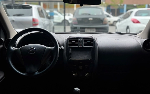 imagem-https://www.socarrao.com.br/sc-vehicle-images-prod/4226322/1790959671665-ZGFjMDc5ZjItNjFhNC00MzkyLTgxM2QtZjU3ZTcyZjBlNzYwLmpwZWc.jpeg