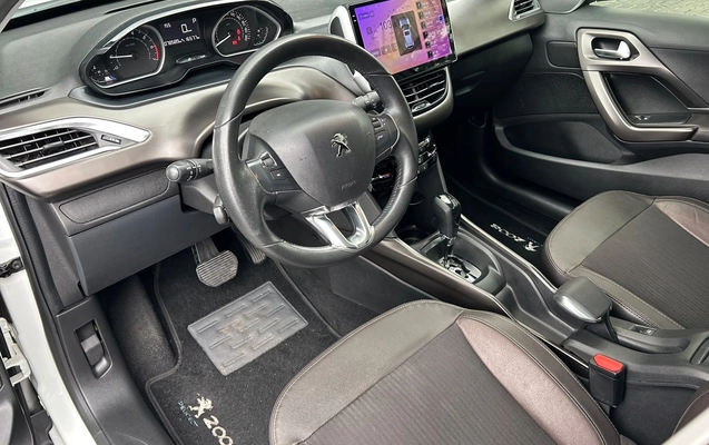 imagem-https://www.socarrao.com.br/sc-vehicle-images-prod/4226323/1790795943145-53d69030-6b49-4ad7-b190-2144b311f97c.jpg