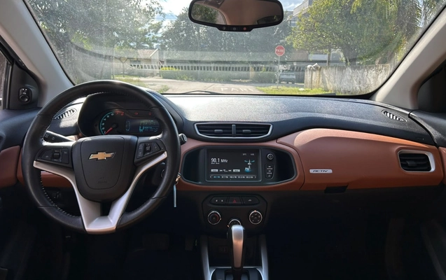 imagem-https://www.socarrao.com.br/sc-vehicle-images-prod/4226357/1790796108754-V2hhdHNBcHAgSW1hZ2UgMjAyNi0wOS0xNSBhdCAxNi4wOC40NCAoMykuanBlZw.jpeg