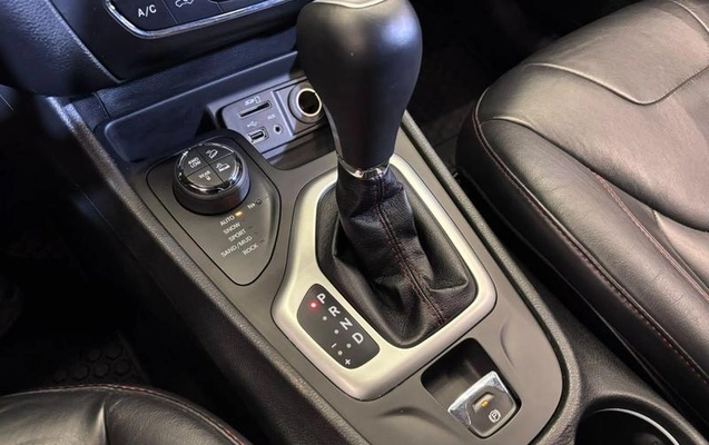 imagem-https://www.socarrao.com.br/sc-vehicle-images-prod/4226574/1790799672713-8104909_12_B_7767837c83.jpeg