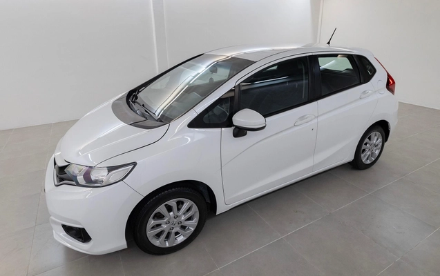 imagem-https://www.socarrao.com.br/sc-vehicle-images-prod/4226577/1791473314052-0575d00efcba4fcb99ee5b5b08901d75_1791473279750.jpg