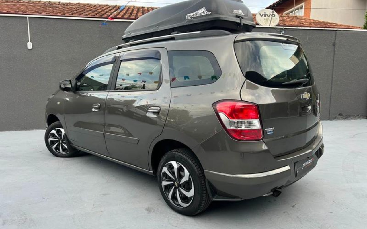 imagem-https://www.socarrao.com.br/sc-vehicle-images-prod/4226612/1790796704696-RkNfMzQ0NjVfODI3MjYxMV8xNF9WXzZjODA5NDAyMTUuanBlZw.jpeg