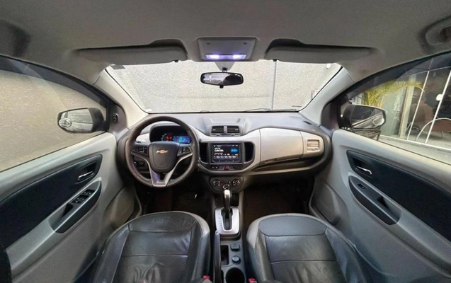 imagem-https://www.socarrao.com.br/sc-vehicle-images-prod/4226612/1790796705272-RkNfMzQ0NjVfODI3MjYxMV82X1ZfZDJhNWY5MmQ3NS5qcGVn.jpeg