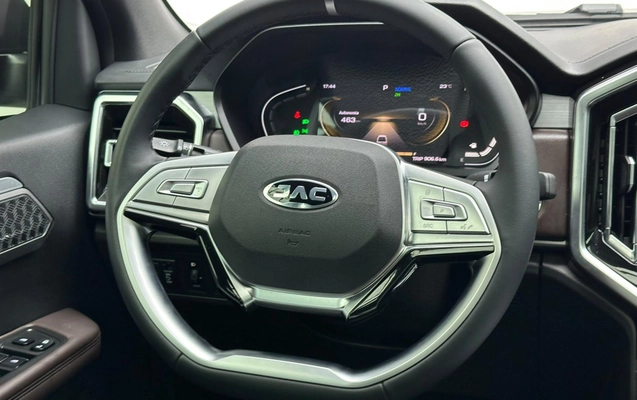 imagem-https://www.socarrao.com.br/sc-vehicle-images-prod/4226613/1791396522632-b5382cd0e01e4531b354afff2ce5897b_1790801851442.jpg