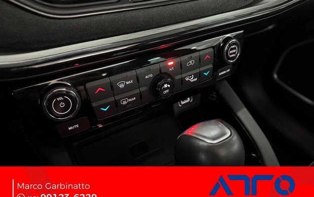 imagem-https://www.socarrao.com.br/sc-vehicle-images-prod/4226617/1791488197847-8523763_17_B_a49c6b36d7.jpeg