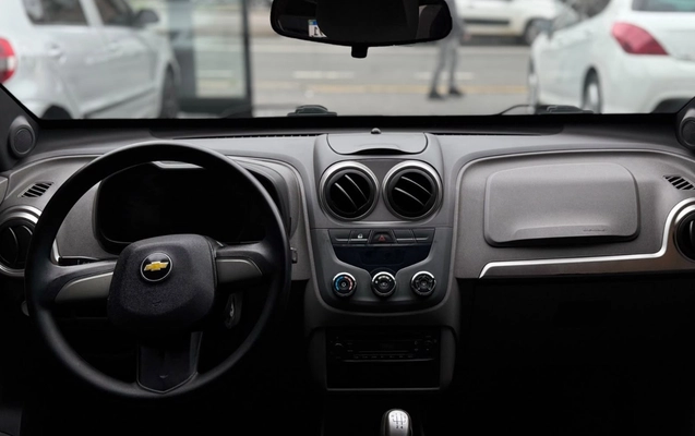 imagem-https://www.socarrao.com.br/sc-vehicle-images-prod/4226646/1790959521009-YWRmMjQyM2UtYWIzMC00M2FiLWJiNTItZWNmODU0NGY0MjJjLmpwZWc.jpeg