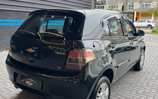 imagem-https://www.socarrao.com.br/sc-vehicle-images-prod/4226646/1790959521132-NTdlNWEyNWUtNDczOC00YjI1LWIzOTctOTY3NTYzNmNiNTE3LmpwZWc.jpeg