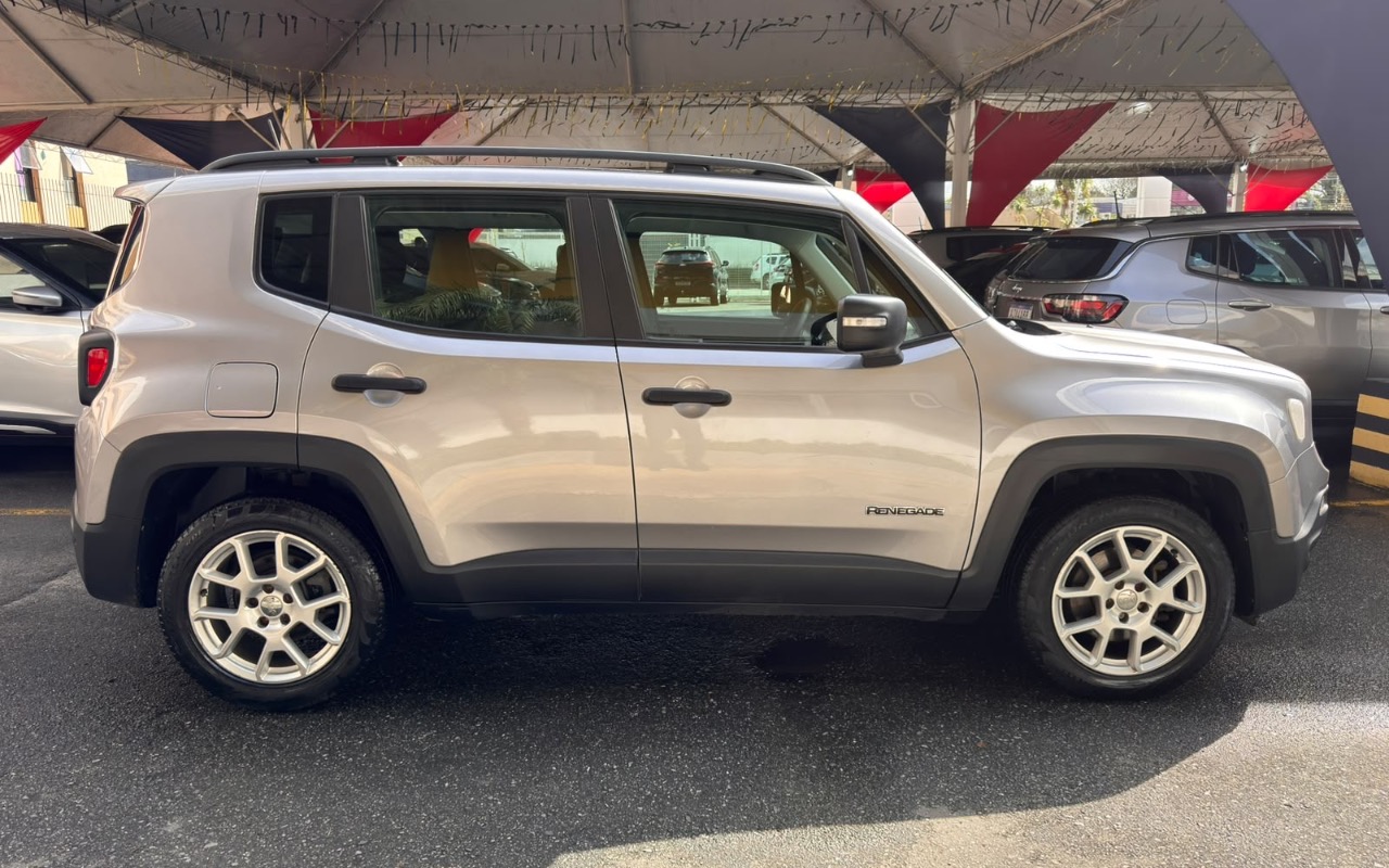 imagem-https://www.socarrao.com.br/sc-vehicle-images-prod/4226685/1790797092162-OTI1ZjcyNzgtNjlkYi00Njk4LWI4Y2ItY2ZkMDcxY2I3NTE3LmpwZWc.jpeg