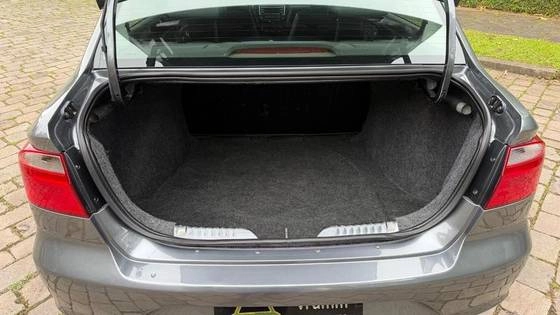 imagem-https://www.socarrao.com.br/sc-vehicle-images-prod/4226852/1790797370923-volkswagen-voyage-1.6-msi-totalflex-trendline-4p-manual-wmimagem16385737052.jpg