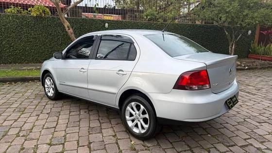 imagem-https://www.socarrao.com.br/sc-vehicle-images-prod/4226893/1790797429191-volkswagen-voyage-1.6-mi-comfortline-8v-flex-4p-manual-wmimagem16504278964.jpg