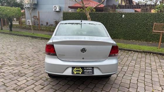 imagem-https://www.socarrao.com.br/sc-vehicle-images-prod/4226893/1790797429192-volkswagen-voyage-1.6-mi-comfortline-8v-flex-4p-manual-wmimagem16504324647.jpg
