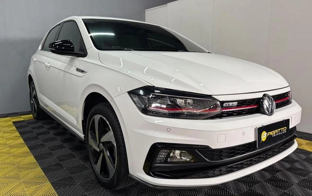imagem-https://www.socarrao.com.br/sc-vehicle-images-prod/4226904/1790873747050-8519389_10_B_447eda7399.jpeg