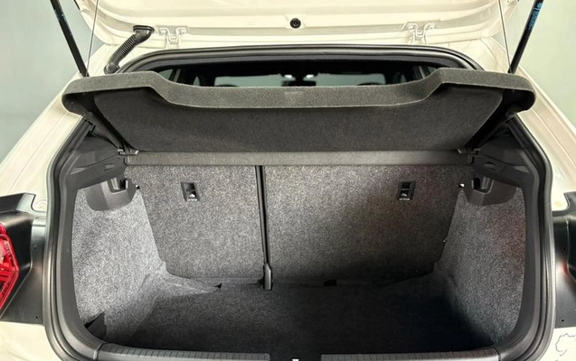 imagem-https://www.socarrao.com.br/sc-vehicle-images-prod/4226904/1790873747079-8519389_3_B_104a3af5dd.jpeg