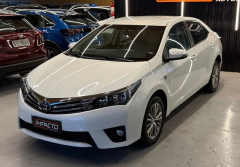 Toyota Corolla 2015 Branco — foto 1 de 3