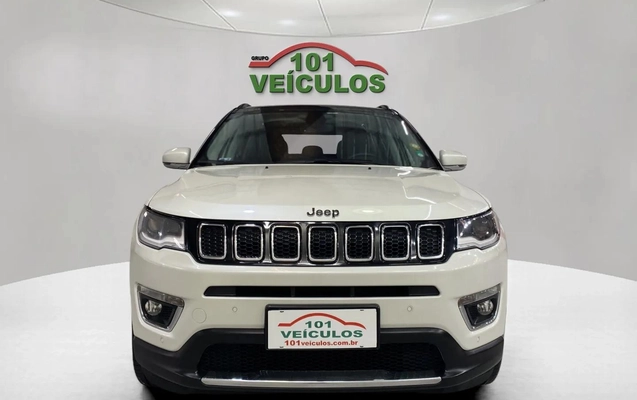 imagem-https://www.socarrao.com.br/sc-vehicle-images-prod/4226939/1790797869483-003_3d7346e043df76099b7bd45516e1894e.jpg