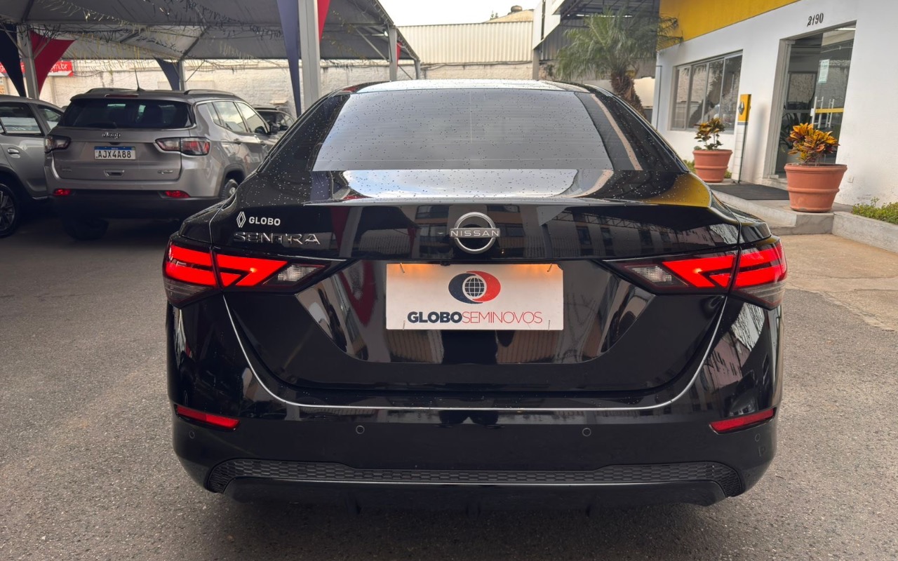 imagem-https://www.socarrao.com.br/sc-vehicle-images-prod/4226948/1790797905580-NDM0ZmM2YWQtMmJjZC00ZjhkLTk1MWUtYTI5YTZkZDc5NWQ2LmpwZWc.jpeg