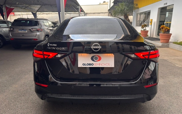 imagem-https://www.socarrao.com.br/sc-vehicle-images-prod/4226948/1790797905580-NDM0ZmM2YWQtMmJjZC00ZjhkLTk1MWUtYTI5YTZkZDc5NWQ2LmpwZWc.jpeg