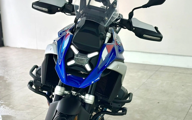 imagem-https://www.socarrao.com.br/sc-vehicle-images-prod/4227122/1790798176124-d0c7718b882744659ff45bdb58974606_1790797799100.jpg