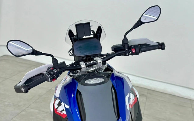 imagem-https://www.socarrao.com.br/sc-vehicle-images-prod/4227122/1790798176125-2cdcc2fe942148e49f32beb01cd28b49_1790797785137.jpg