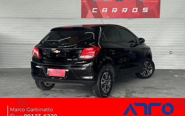 imagem-https://www.socarrao.com.br/sc-vehicle-images-prod/4227123/1790798204850-8530388_11_B_f511e2ae39.jpeg